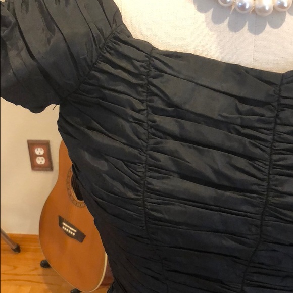 SUZY PERETTE PERFECTION 💋 - Picture 4 of 8